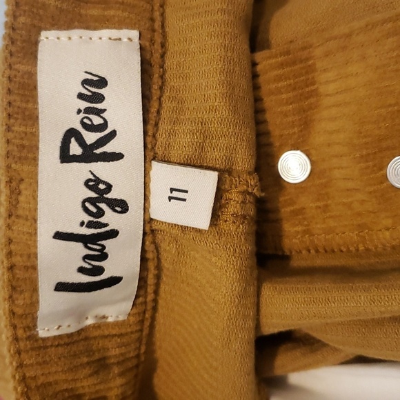 Indigo Rein Rusty/Tan 5-Button Corduroy Skirt, Size 11 - Picture 7 of 7